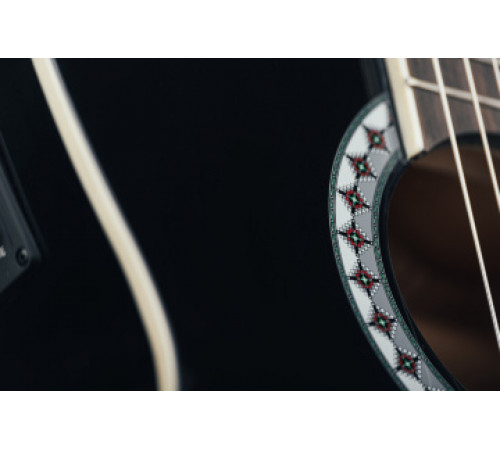 GEWApure E-Classic guitar Basic Black 4/4 Классическая гитара с подключением