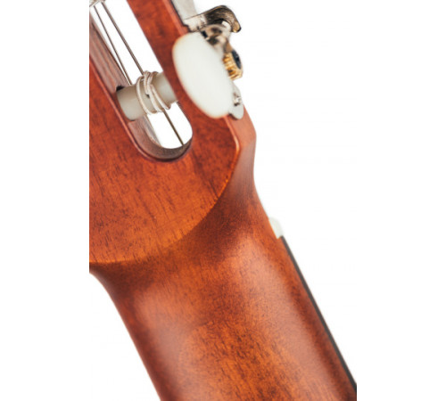 GEWA E-Classic guitar Student Natural 4/4 Классическая гитара с подключением