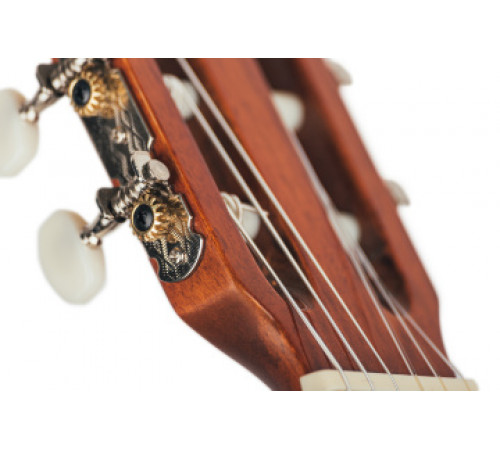GEWA E-Classic guitar Student Natural 4/4 Классическая гитара с подключением