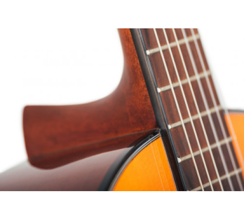 GEWA E-Classic guitar Student Natural 4/4 Классическая гитара с подключением