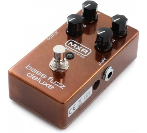 DUNLOP MXR M84 Bass Fuzz Deluxe эффект гитарный басовый фузз